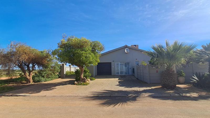 3 Bedroom Property for Sale in Britannia Bay Western Cape